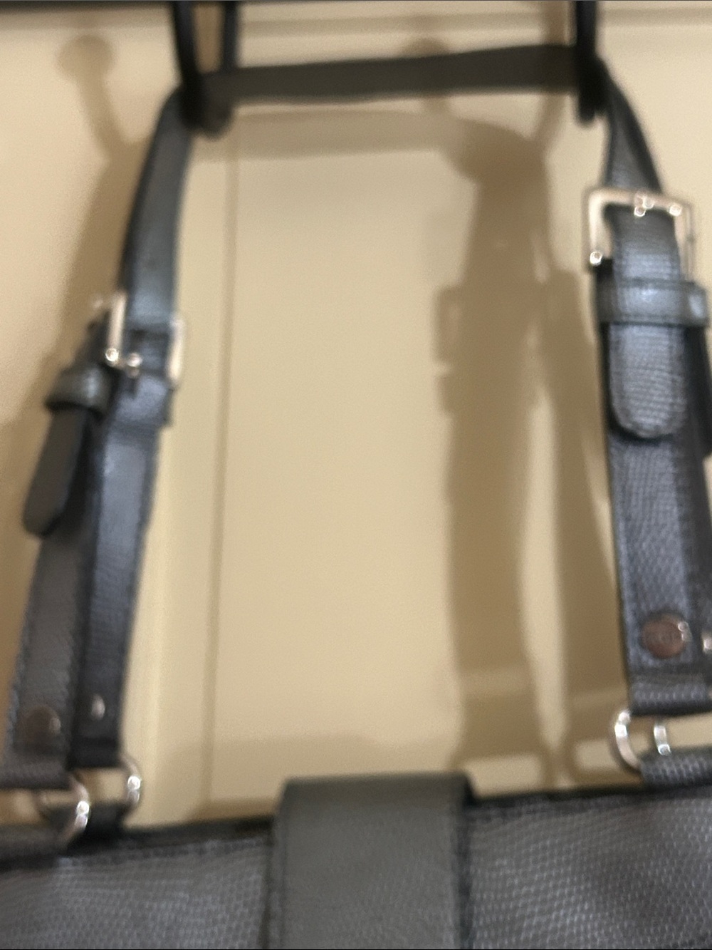 Guess Metallic Silver Shoulder Bag with Front Zip Pockets - Picture 4 of 9